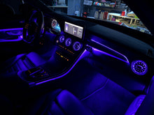 Load image into Gallery viewer, Beleuchtete Luftdüsen für Mercedes C-Klasse W205 / GLC-X253 (vorne & hinten)