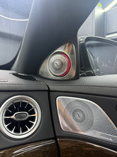 Lade das Bild in den Galerie-Viewer, Beleuchtete 3D Rotation Speaker – Mercedes S-Klasse W222

