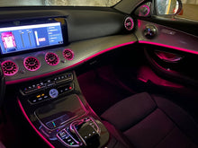 Lade das Bild in den Galerie-Viewer, Beleuchtete Luftdüsen (vorne) für Mercedes E-Klasse W213
